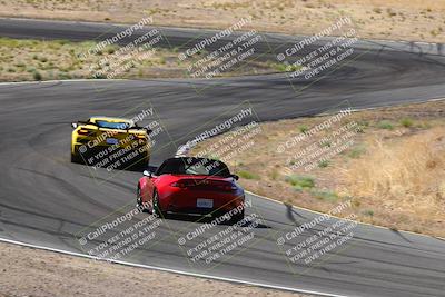 media/May-21-2025-Open Track Racing (Wed) [[0cf463b4fb]]/Blue/Session 1 (Turn 4b)/